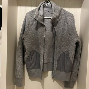 Lululemon Sherpa/Boucle Bomber🩶 Sz8